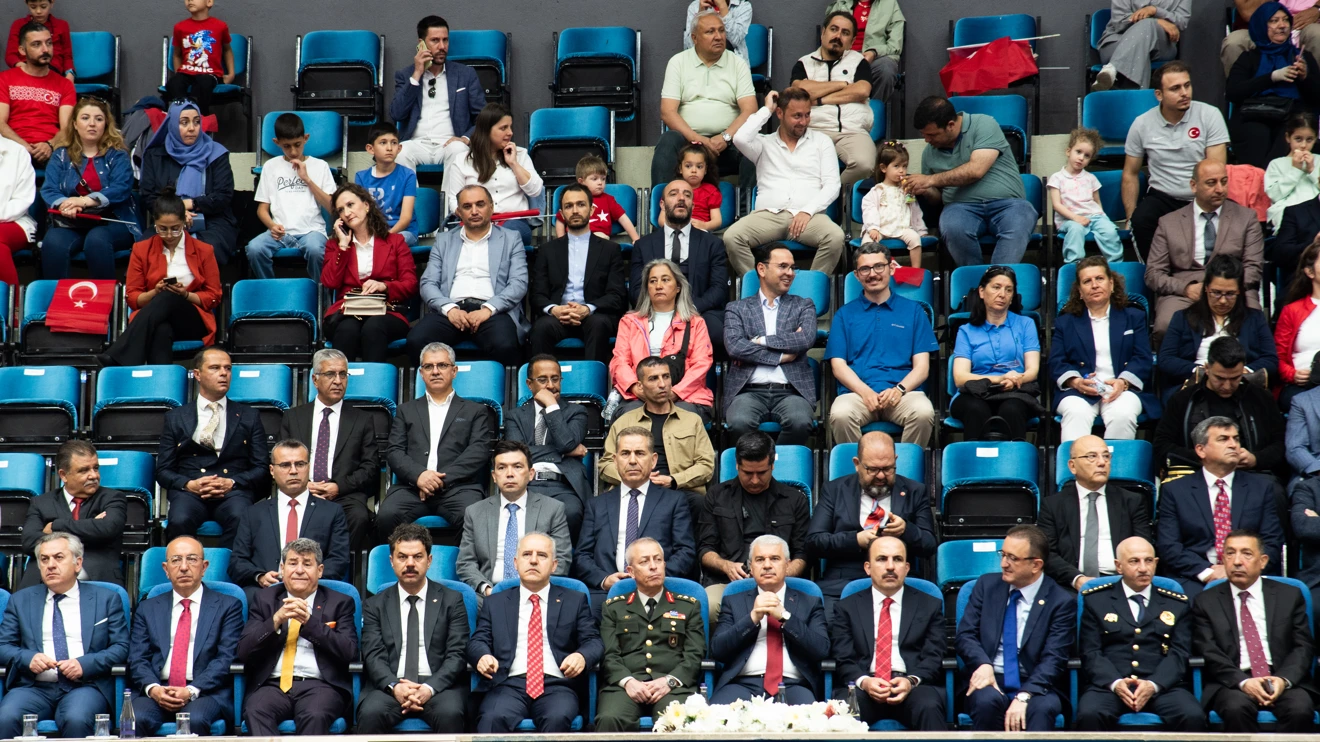 SÜHOT gösterileri, 19 Mayıs kutlamalarına damga vurdu